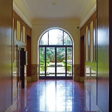 Bed & Breakfast Tata