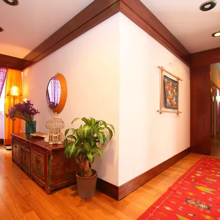 Oda ve Kahvaltı Tata